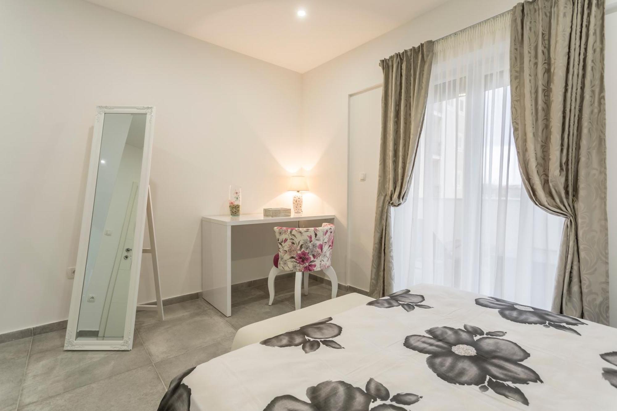 Holiday Apartments Stobrec 2 Split Exterior photo