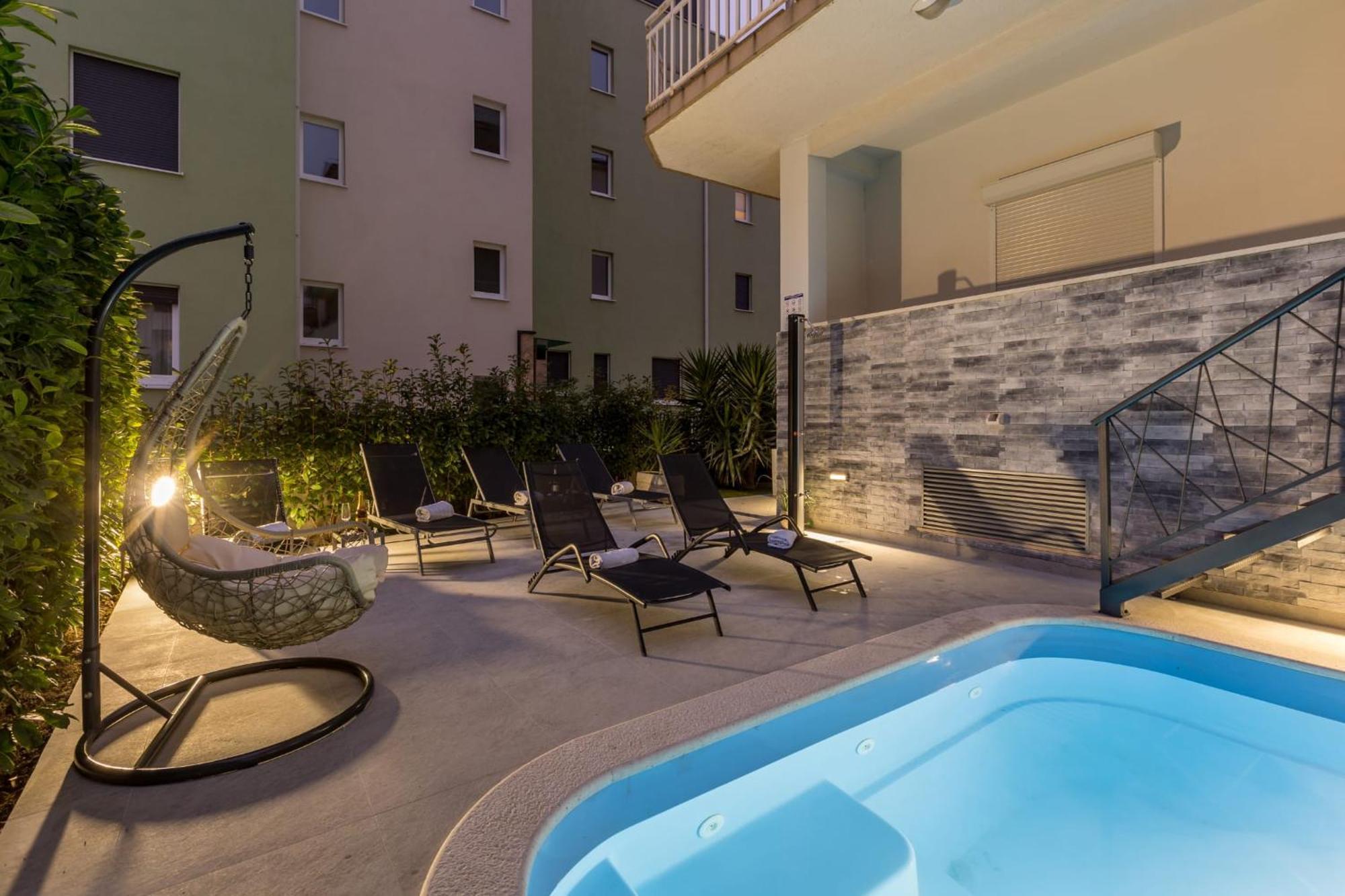 Holiday Apartments Stobrec 2 Split Exterior photo
